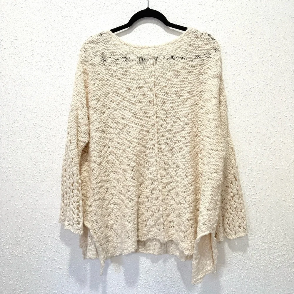 Free People oversized Cream Knit Pretty Pointelle Vee Sweater ‎ S